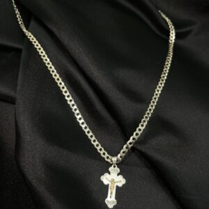 Cadena de Plata de Hombre con Colgante de Cruz y Figura de Cristo